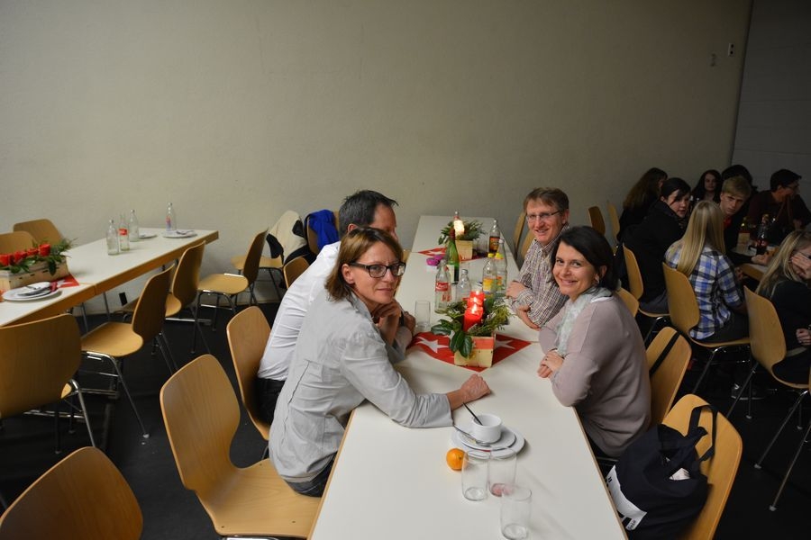 Weihnachtsfeier_649